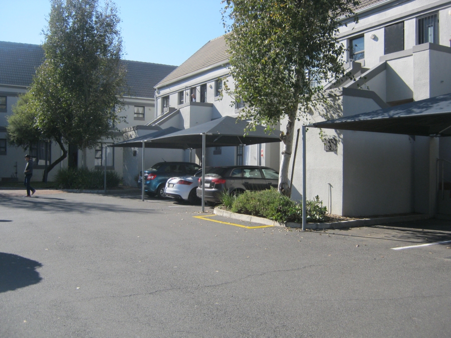 To Let 3 Bedroom Property for Rent in Longdown Western Cape